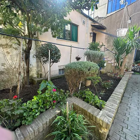 לינה וארוחת בוקר Giardino Incantato