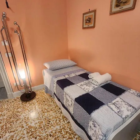 Giardino Incantato לינה וארוחת בוקר פיאצה ארמרינה